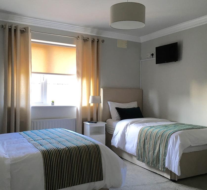 Westwinds Guestlodge Galway Buitenkant foto