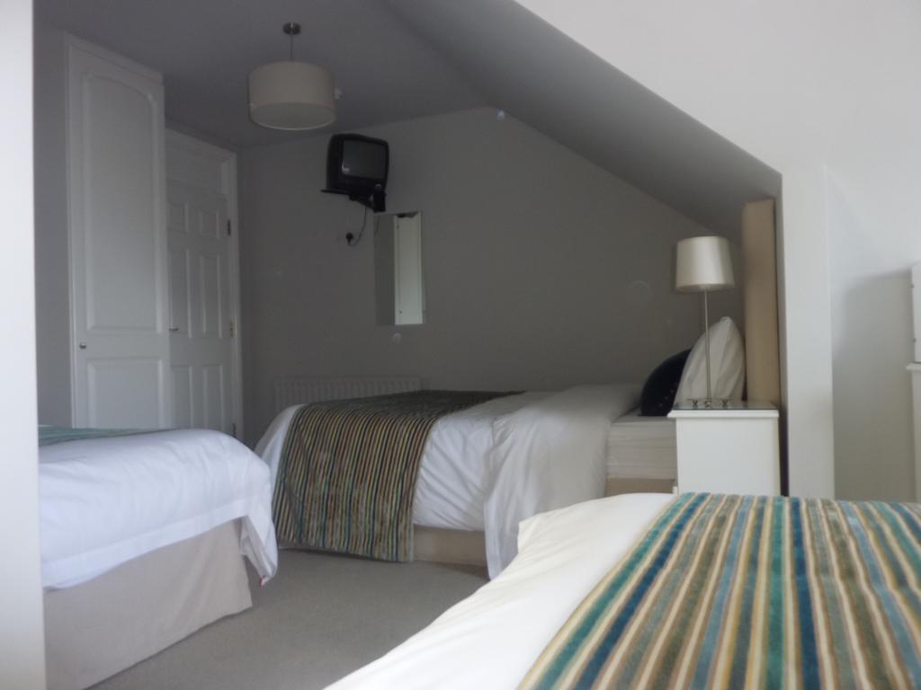 Westwinds Guestlodge Galway Buitenkant foto
