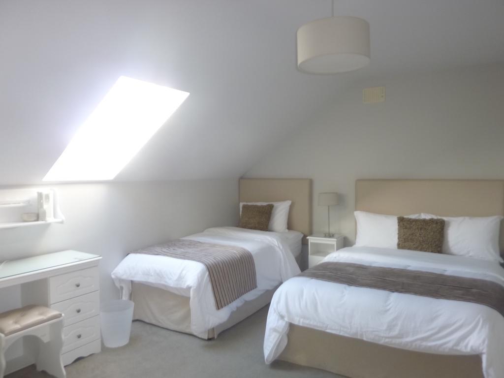 Westwinds Guestlodge Galway Buitenkant foto